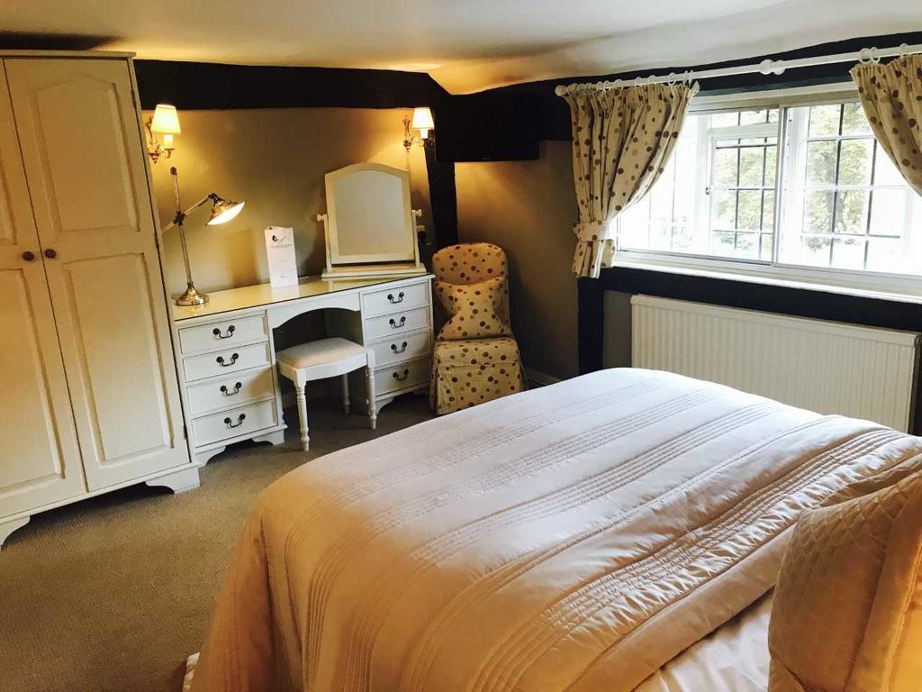 The Star And Eagle Hotel Goudhurst Dış mekan fotoğraf