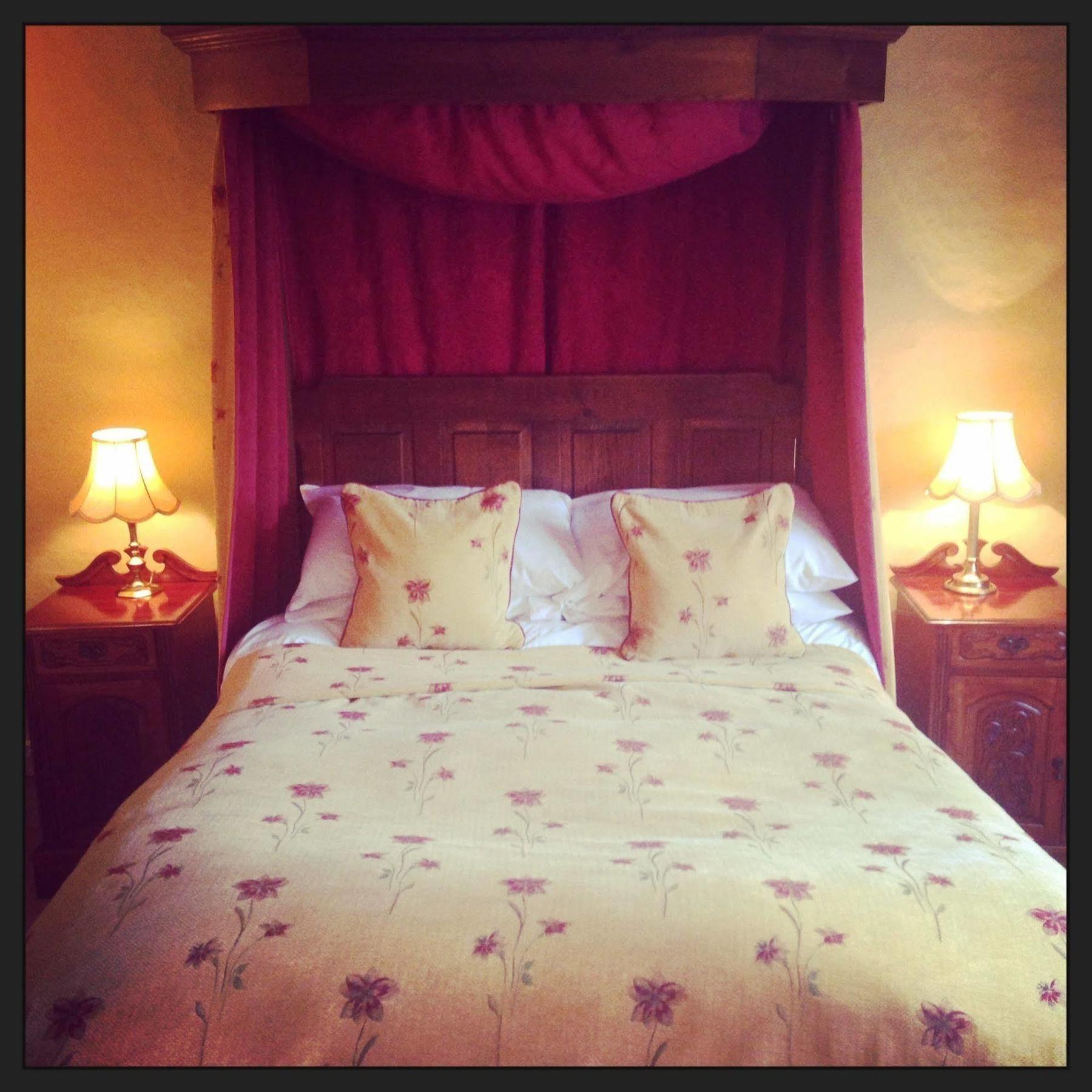 The Star And Eagle Hotel Goudhurst Dış mekan fotoğraf